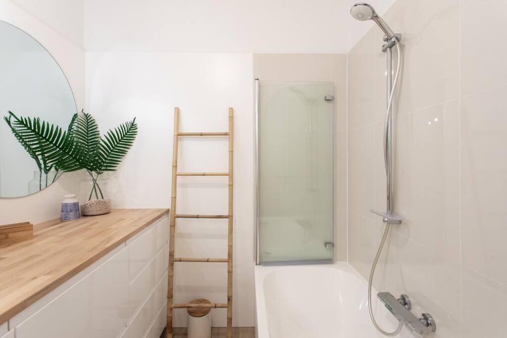 L45 Suite St Marguerite Sea View/ Balcon, Parking Wifi Nizza Exterior foto